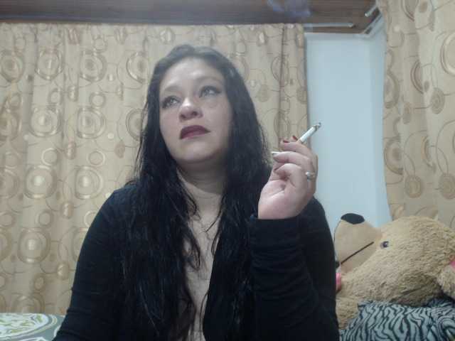 Captures d'écran de diffusion miaeyes