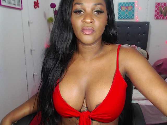 Photos miagracee Welcome to my room everybody! i am a #beautiful #ebony #girl. #ready to make u #cum as much as you can on #pvt. #sexy #mature #colombian #latina #bigass #bigboobs #anal. My #lovense is #on! #CAM2CAM #CUMSHOW GOAL