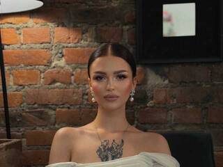 Chat vidéo érotique MiaLali