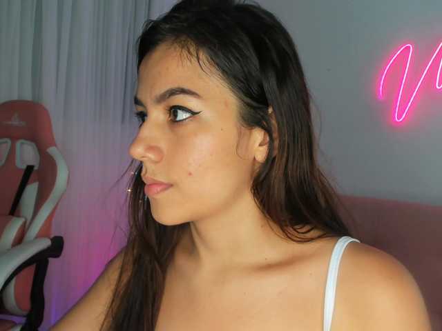 Captures d'écran de diffusion MiaMarshal