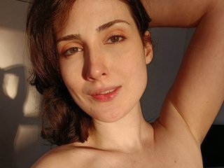 Chat vidéo érotique MiaMoon123