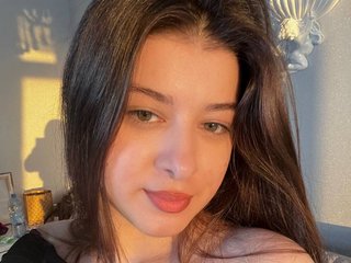 Chat vidéo érotique _Mia_
