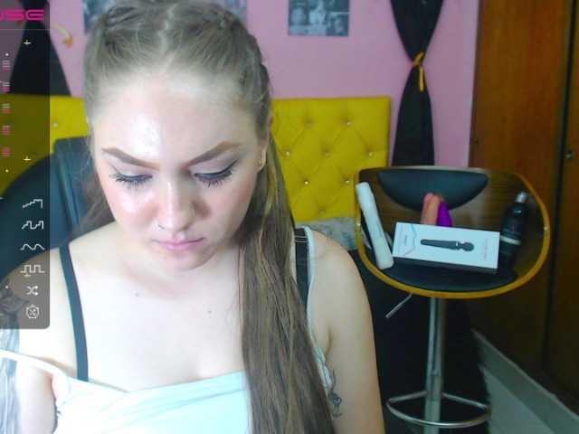 Captures d'écran de diffusion MicaelaSmith