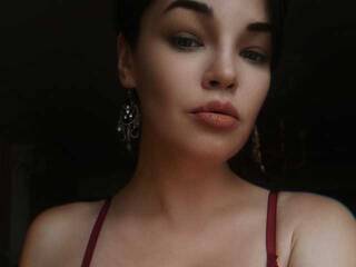 Chat vidéo érotique Midevona