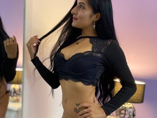 Chat vidéo érotique MiiaCastillo