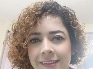 Chat vidéo érotique Mila-Moans