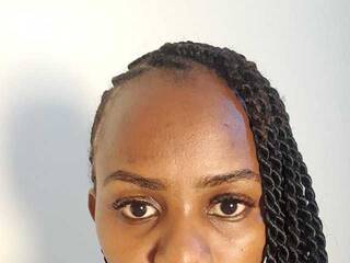 Chat vidéo érotique Miladoll