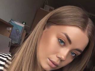 Chat vidéo érotique MilaFantasy