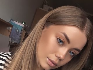 Chat vidéo érotique MilaFantasy