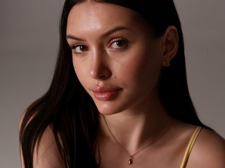 Chat vidéo érotique MilaSecret