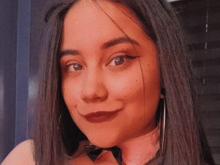 Chat vidéo érotique Miley-Gold