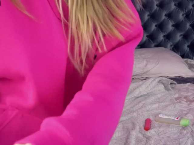 Captures d'écran de diffusion MillaDoll