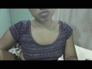 Chat vidéo érotique Millane