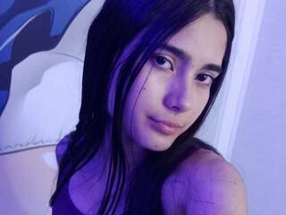 Chat vidéo érotique Milu-Herrera