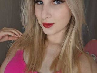 Chat vidéo érotique MiraSpaceGirl