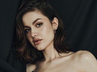 Chat vidéo érotique MiraBelle