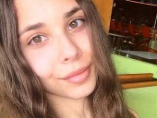 Chat vidéo érotique miracale