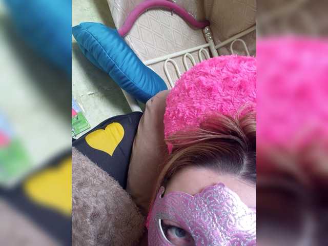 Photos mischievousWo #Dance #hot #pvt #c2c #fetish #feet #roleplay Tip to add at friendlist and for requests!