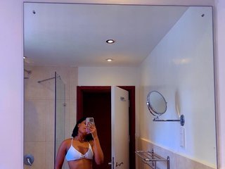 Chat vidéo érotique MissBehavin69