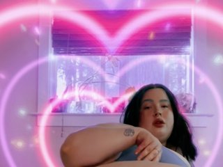 Chat vidéo érotique MissBika