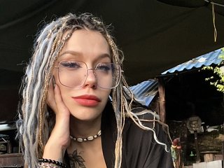 Chat vidéo érotique MissKiraRodshtein