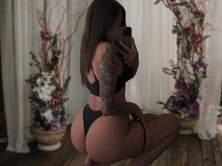 Chat vidéo érotique Kristqne