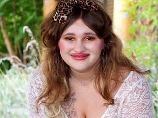 Chat vidéo érotique MissZuleea