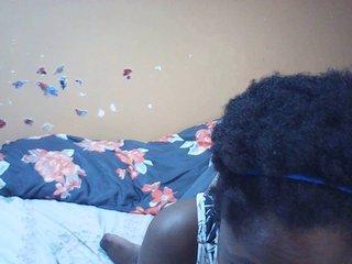 Chat vidéo érotique Molient123