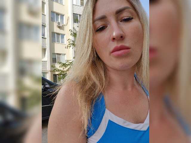 Captures d'écran de diffusion MOLLY-7