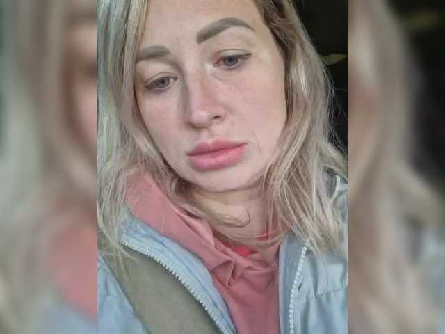 Captures d'écran de diffusion MOLLY-7