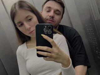 Chat vidéo érotique momotea