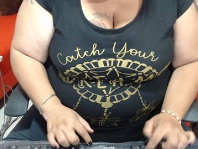 Captures d'écran de diffusion monalindagold