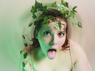 Chat vidéo érotique MONAOFF