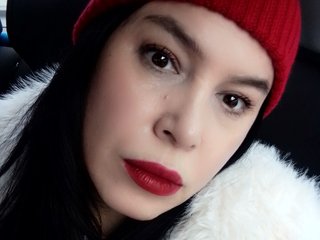 Chat vidéo érotique MonicaMiaa