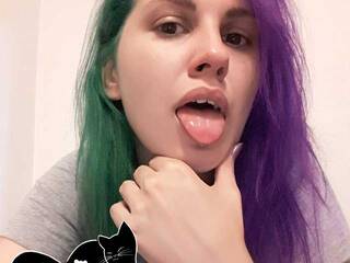 Chat vidéo érotique MonikaGrays