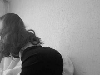 Chat vidéo érotique MoonMarie