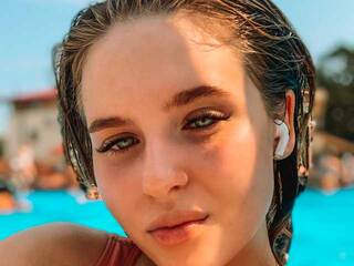 Chat vidéo érotique Moonrive