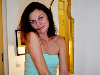 Chat vidéo érotique mrsVivian