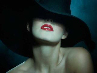 Chat vidéo érotique Mur321