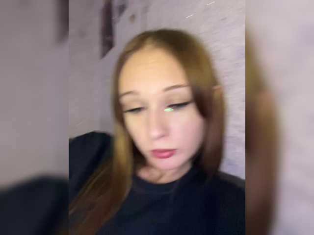 Captures d'écran de diffusion MYHOMOORIKK