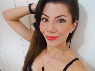 Chat vidéo érotique NadiaAli18