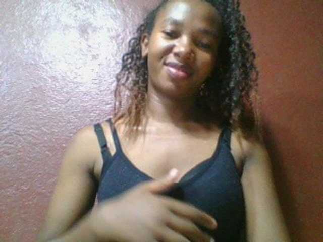 Captures d'écran de diffusion Nadiah1