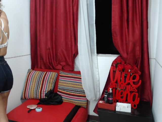 Captures d'écran de diffusion NAHOMYWILL