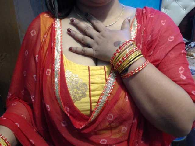 Photos Nainaa # new # indian # bigboobs # big ass ''''''