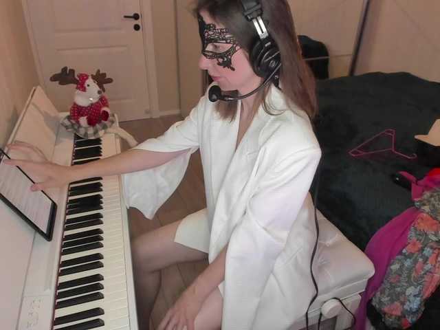 Photos PianoGirl Hi everyone. I am Anastasia :) 101 Take off dress, 102 put on dress, 103 change the dress, 70 autodj - dance, 10001 - take off mask