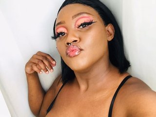 Chat vidéo érotique Nanababe1