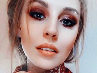 Chat vidéo érotique NancyMooon