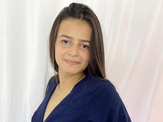 Chat vidéo érotique Nasly40