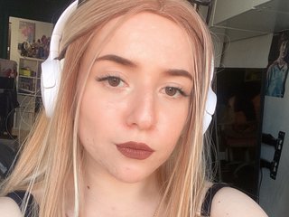 Chat vidéo érotique Natashi