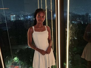 Chat vidéo érotique Nattyleyve